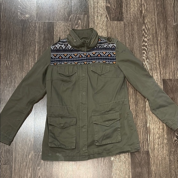 Woman’s Olive Green Moto utility Jacket with Tribal Pattern size small - Picture 1 of 9